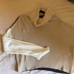 Splendid two tone turtleneck sweater